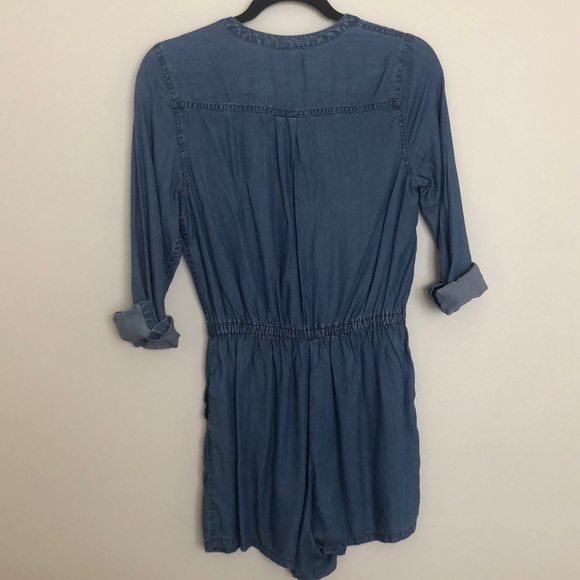 Old Navy Chambray/Light Denim Romper - Picture 2 of 3